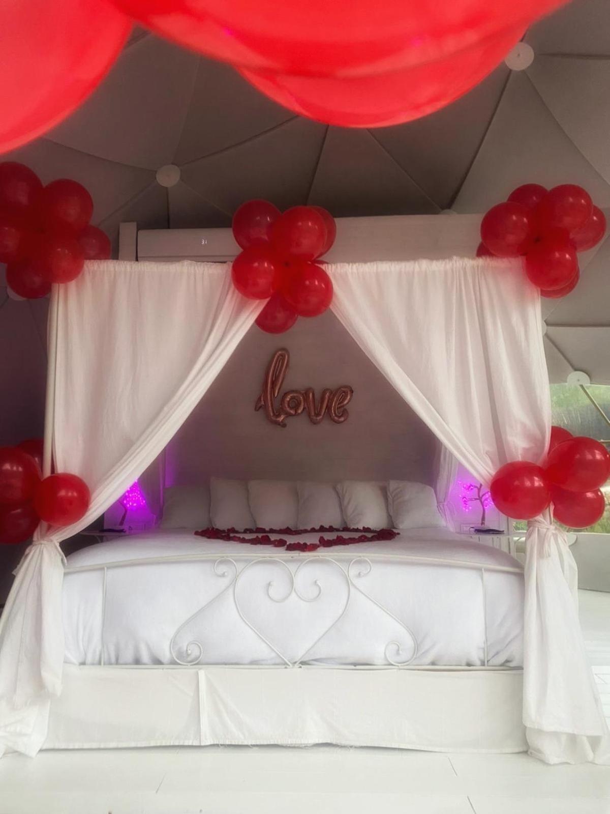 Domo Suites Masia Cal Geperut Badalona Buitenkant foto