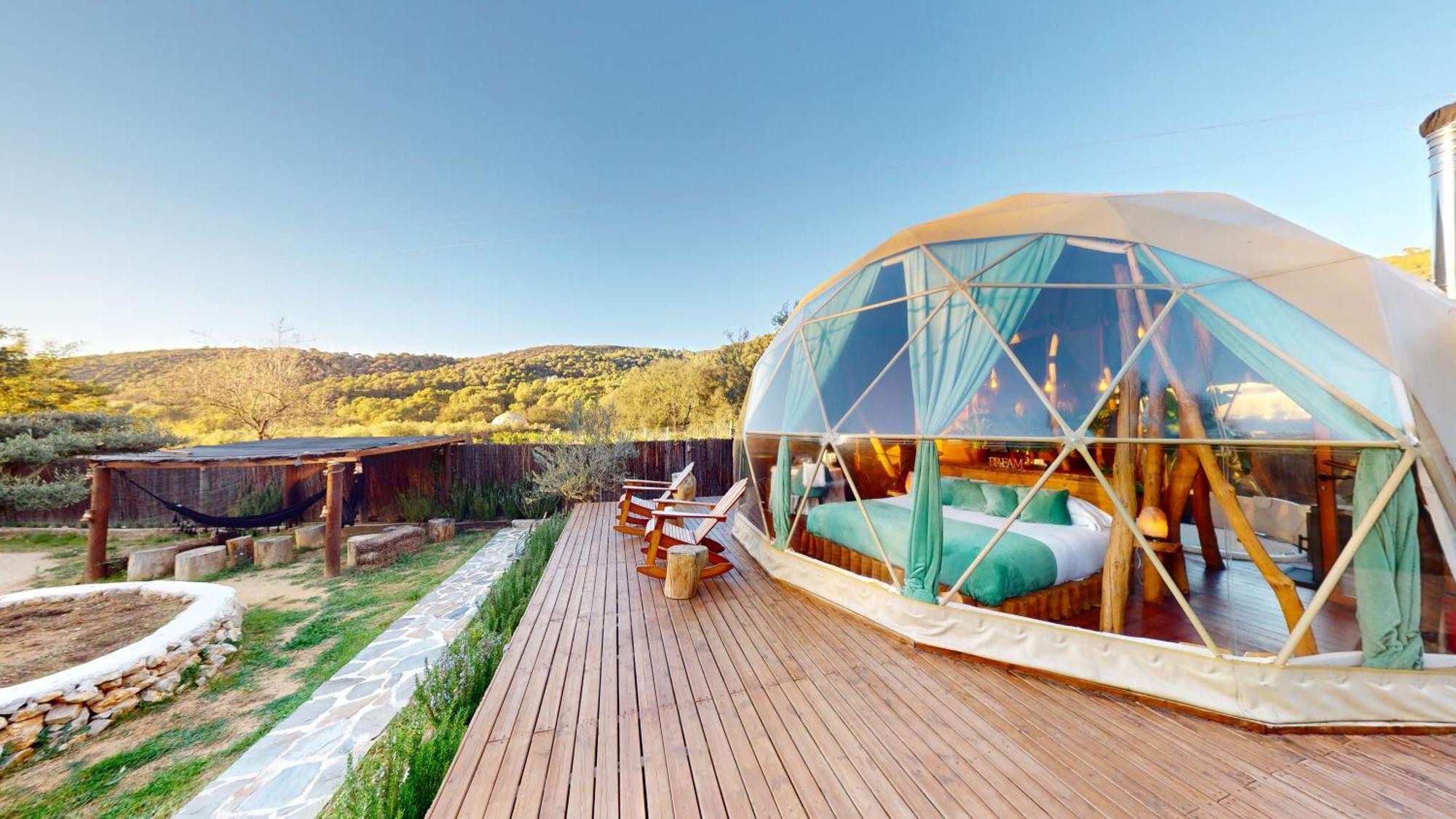 Domo Suites Masia Cal Geperut Badalona Buitenkant foto