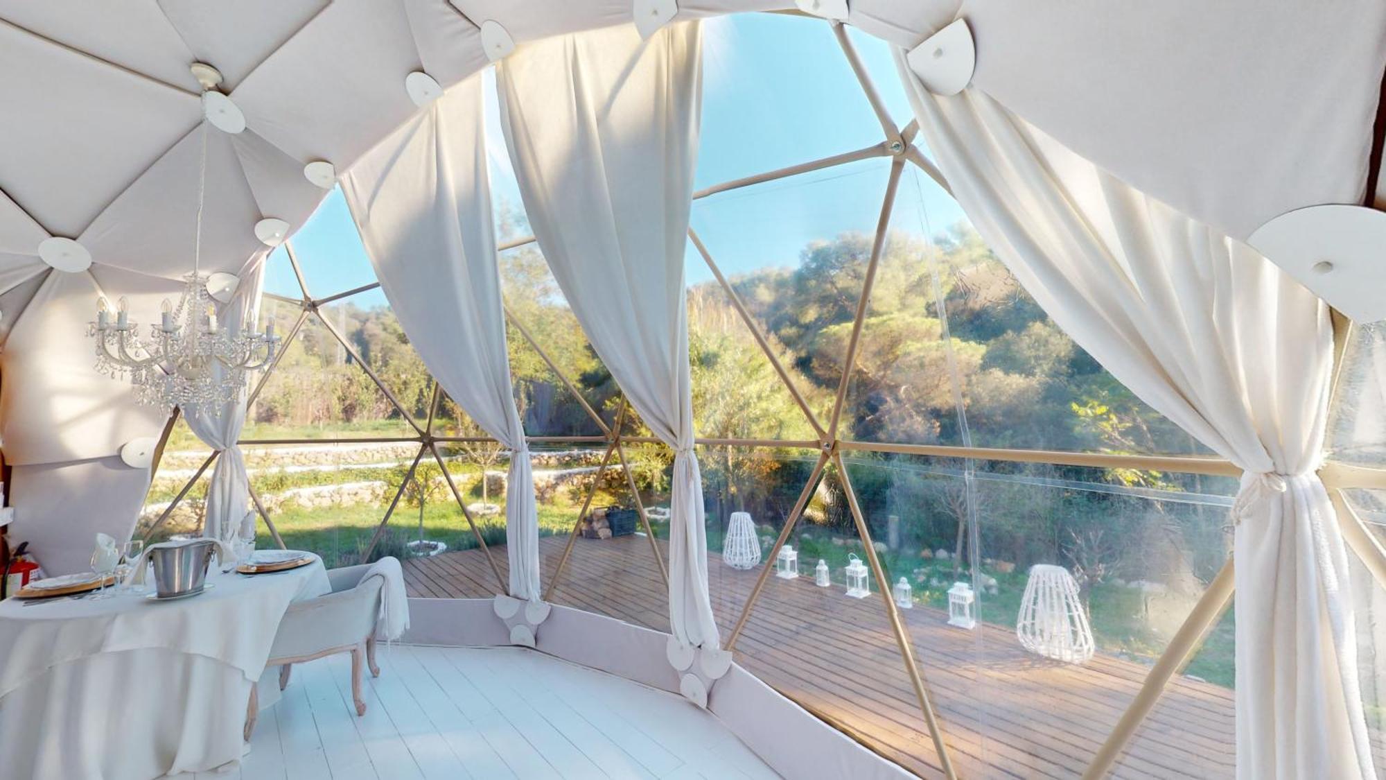 Domo Suites Masia Cal Geperut Badalona Buitenkant foto