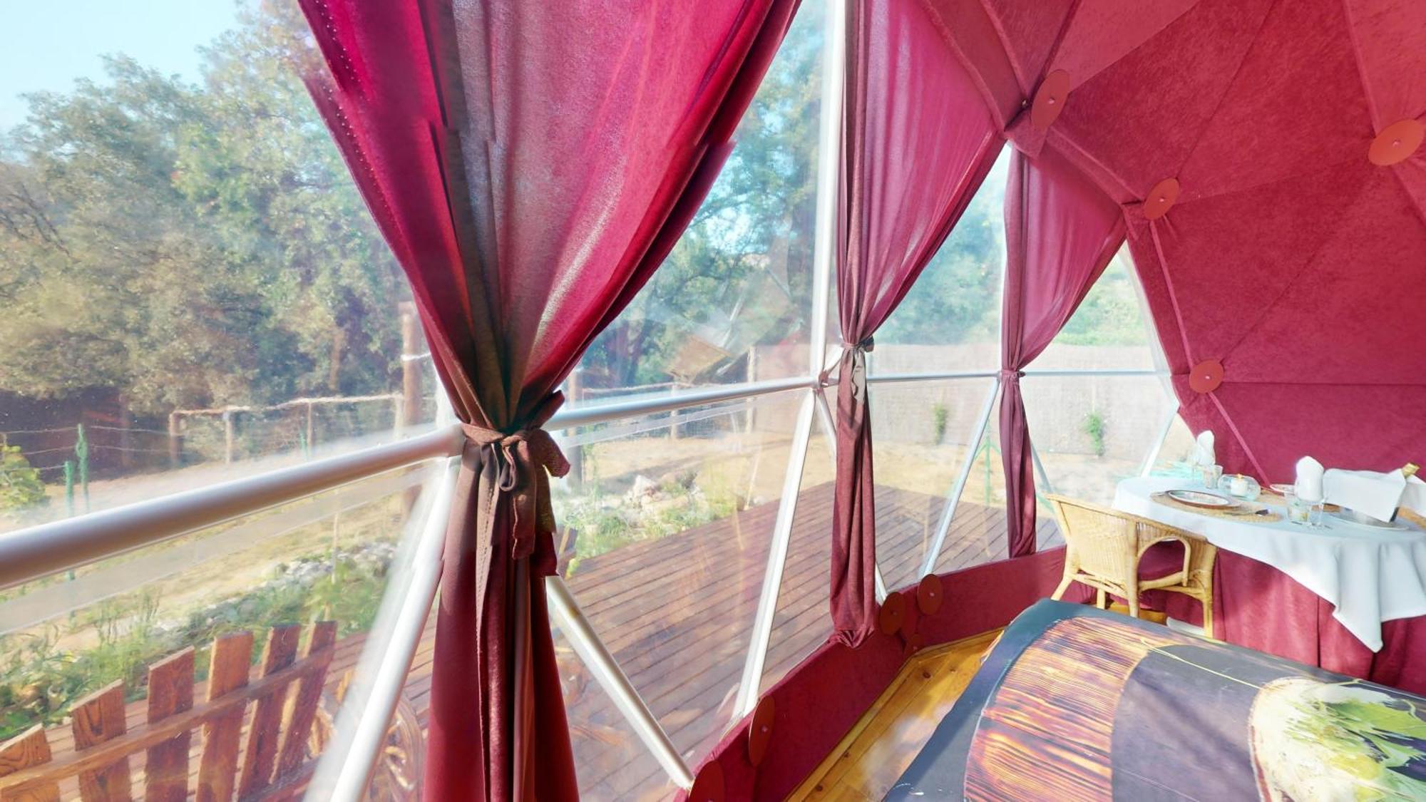 Domo Suites Masia Cal Geperut Badalona Buitenkant foto